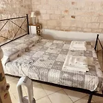 빌라 Sto Al Trullo - Historic Trullo With Private Jacuzzi And Sauna 치스테르니노