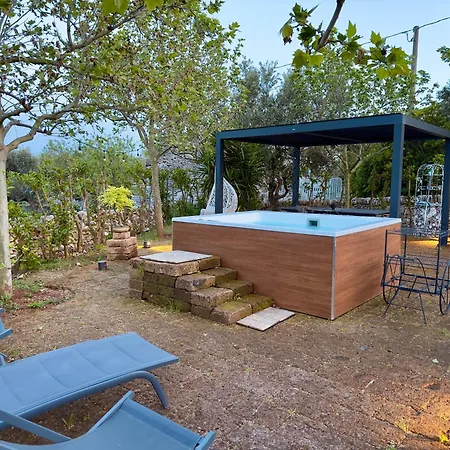 Sto Al Trullo - Historic Trullo With Private Jacuzzi And Sauna * צ'יסטרנינו