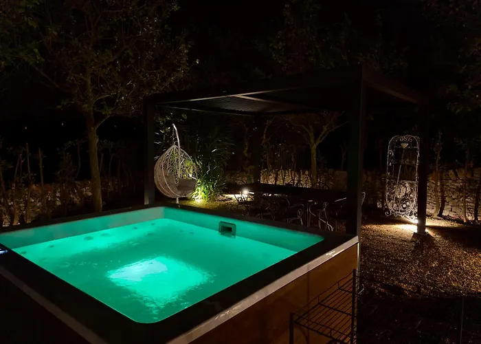 Sto Al Trullo - Historic Trullo With Private Jacuzzi And Sauna וילה *