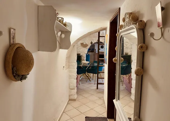 Sto Al Trullo - Historic Trullo With Private Jacuzzi And Sauna