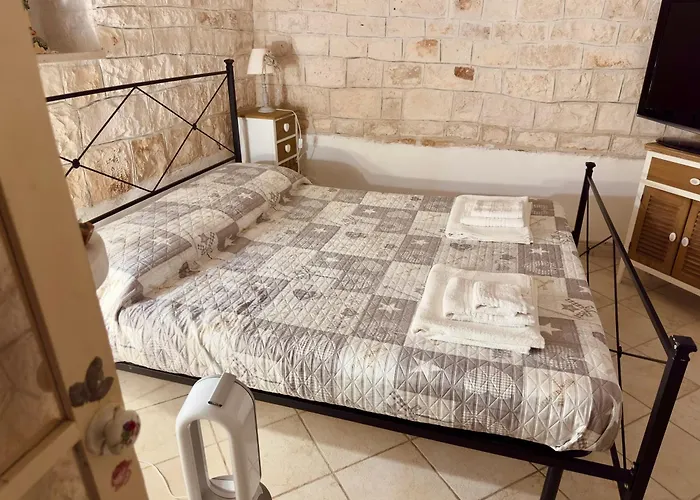 וילה Sto Al Trullo - Historic Trullo With Private Jacuzzi And Sauna צ'יסטרנינו
