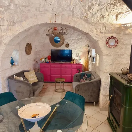 Historic Trullo With Private Jacuzzi And Sauna Villa Martina Franca