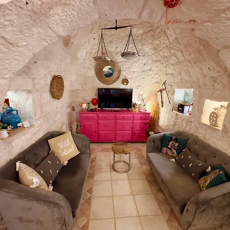 Historic Trullo With Private Jacuzzi And Sauna Martina Franca