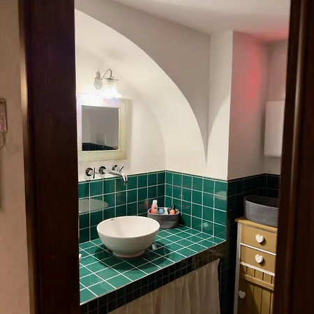 Sto Al Trullo - Historic Trullo With Private Jacuzzi And Sauna * Cisternino